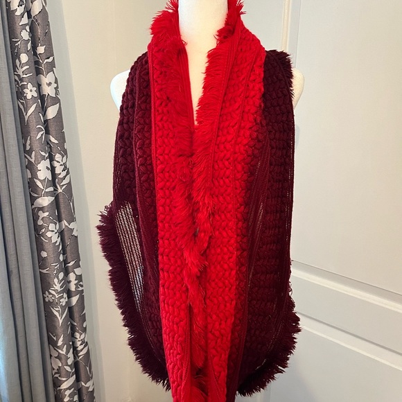 ♥️❤️ Chunky knit scarf. 🧣 gently used. ♥️❤️ - Picture 2 of 4